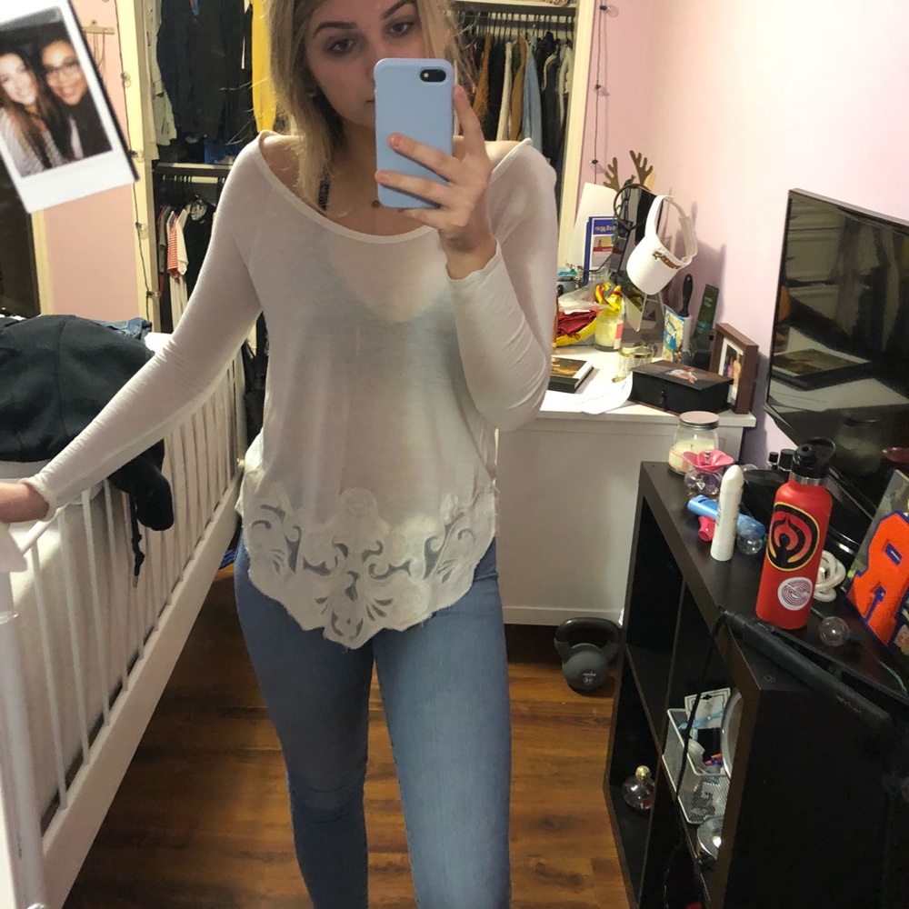 Chloe K long sleeve